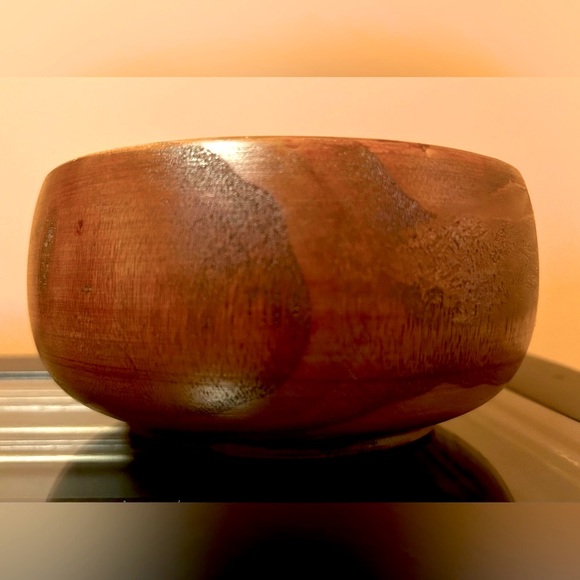 Wooden Yarn Bowl Skein Holder - Picture 6 of 6